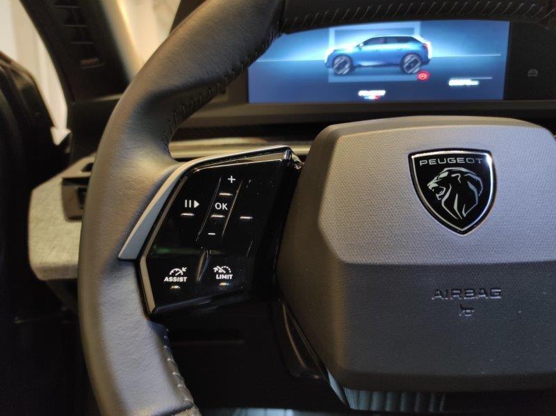 PEUGEOT 5008 3ª serie - 5008 Hybrid 145 e-DCS6 Allure