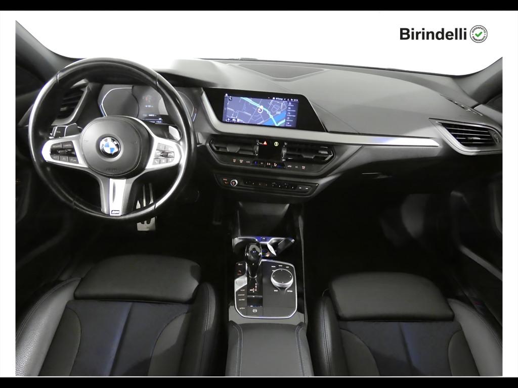 BMW Serie 1 (F40) - 118d 5p. Msport