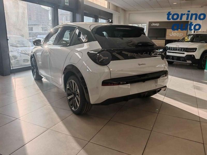 Lancia Ypsilon Ypsilon Hybrid e-DCT LX