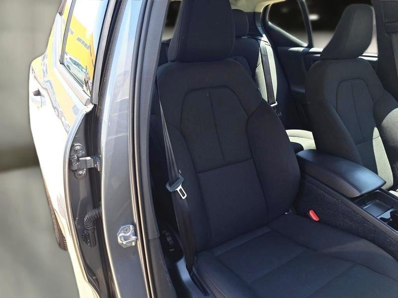 VOLVO XC40 D3 Business