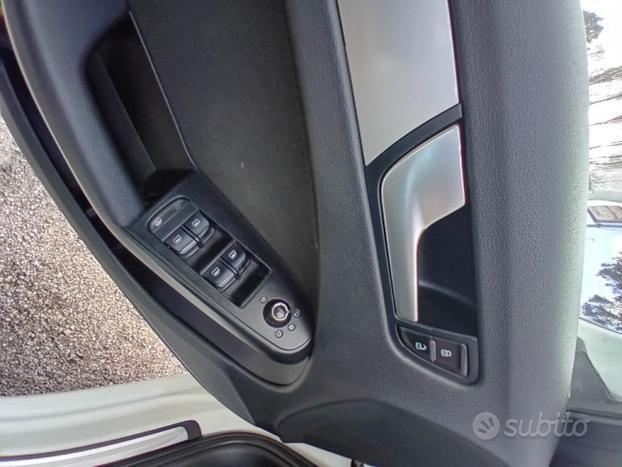 AUDI A4 Avant 2.0 TDI 120CV F.AP. Start Plus