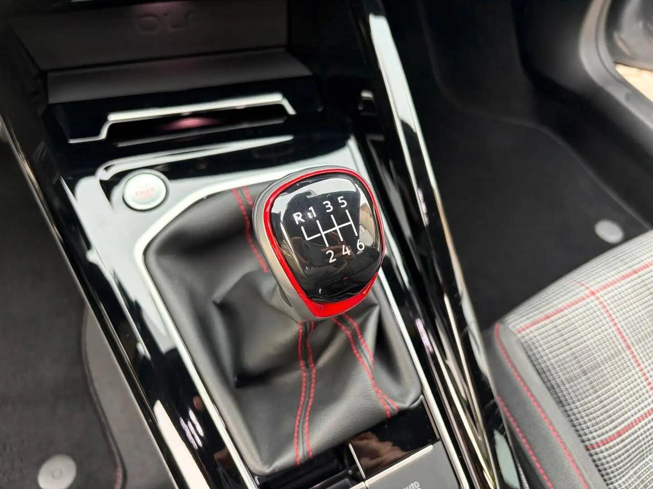 Volkswagen Golf GTI 2.0 TSI CV 245 - MANUALE