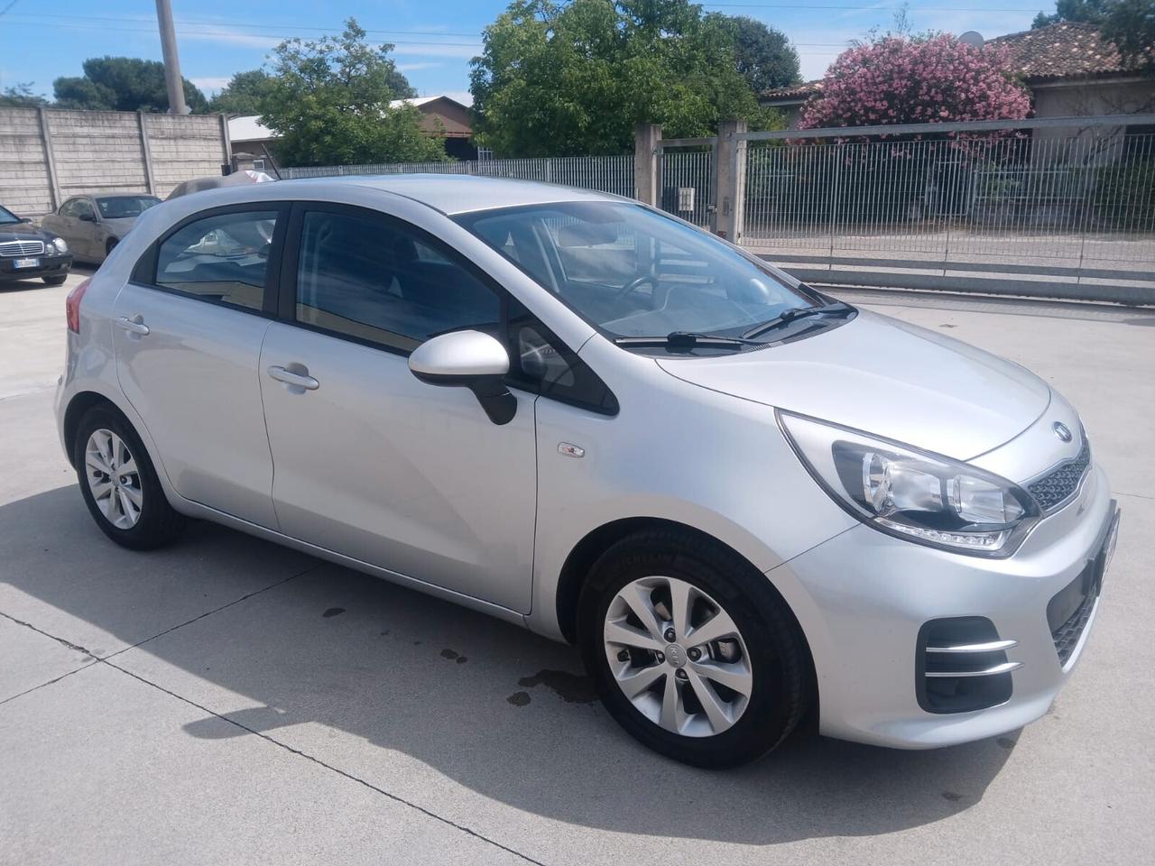 Kia Rio 1.1 CRDi 5p. Cool