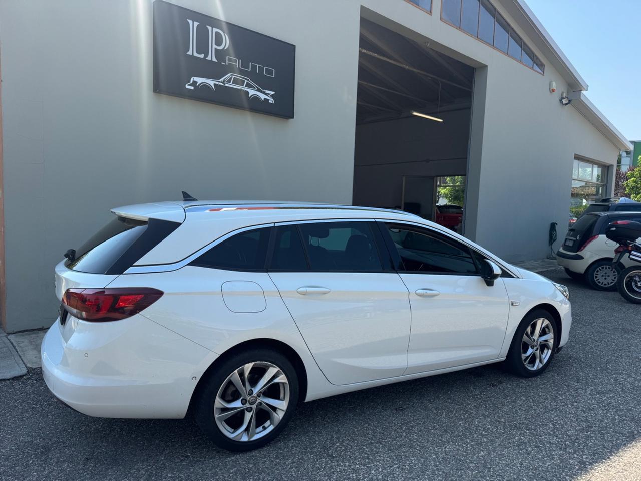 Opel Astra 1.5 CDTI 105 CV S&S Sports Tourer GS Line
