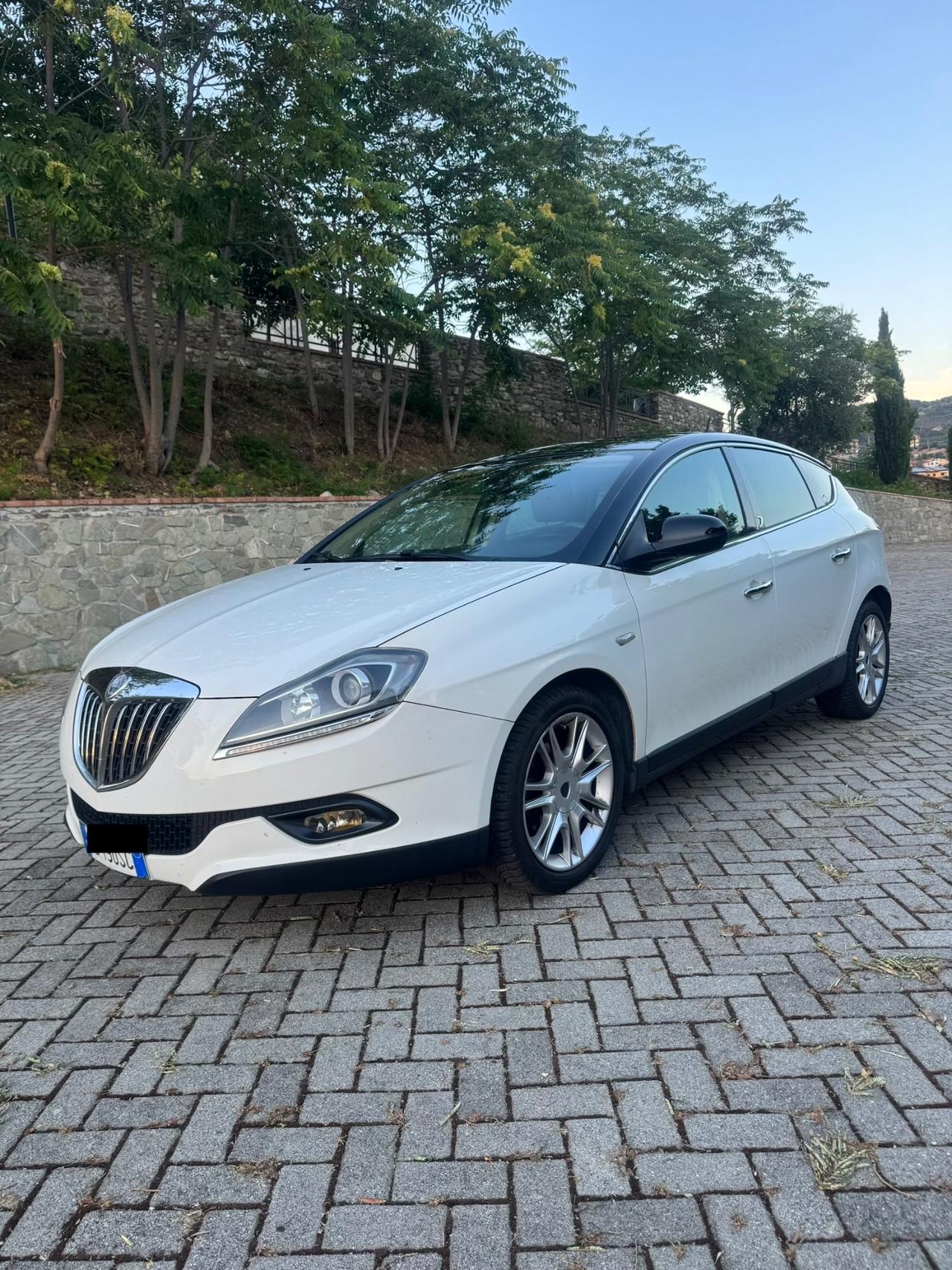 Lancia Delta 1.6 Multijet 120Cv *PLATINO* 2010