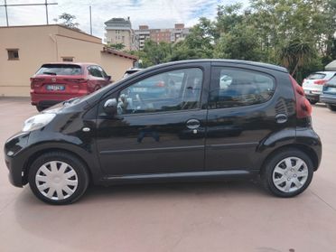 PEUGEOT 107 NAVY 1.0 ANNO 2012 GARANZIA 12 MESI