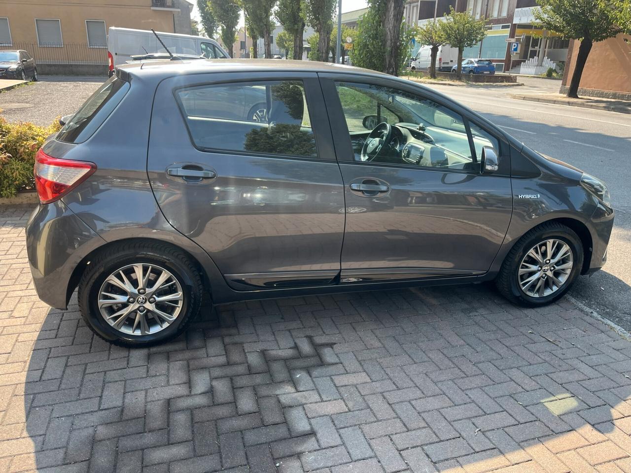 Toyota Yaris 1.5 Hybrid 5 porte Active