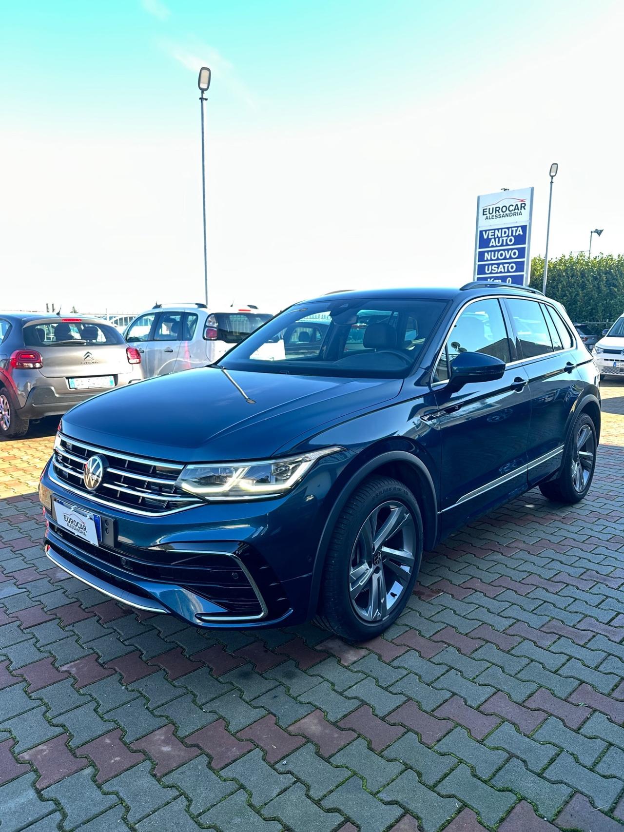 Volkswagen Tiguan 2.0 TDI 200 CV SCR DSG 4MOTION R-Line