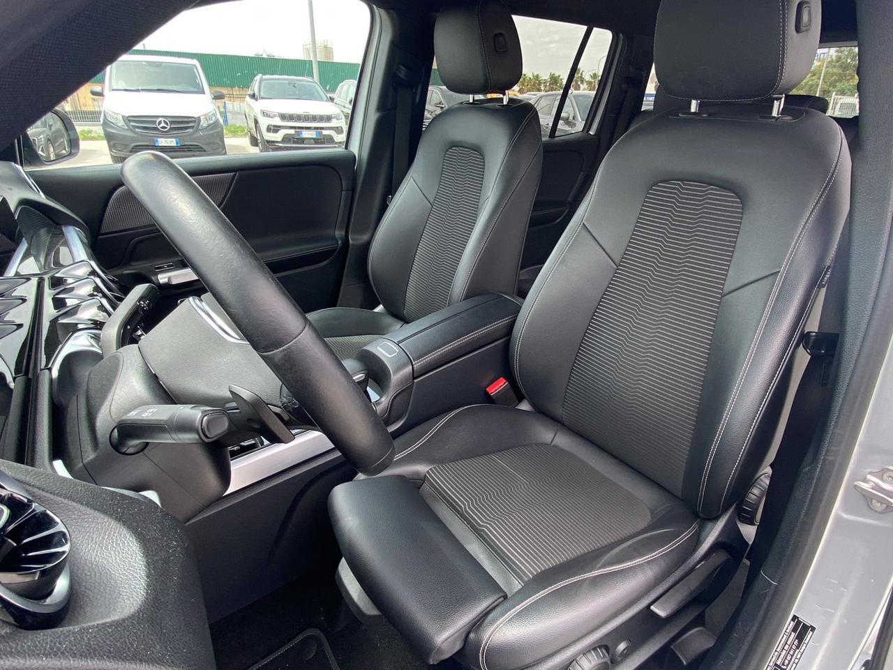 Mercedes-Benz GLB - X247 2019 - GLB 200 d Sport Plus 4matic auto