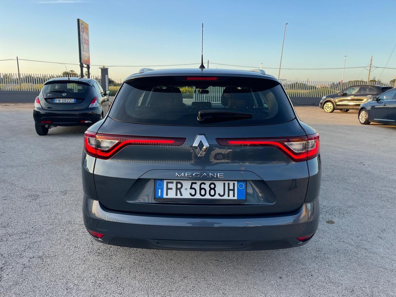 RENAULT MEGANE 1.5 DCI SW 110C. EDC FULL LED MY18