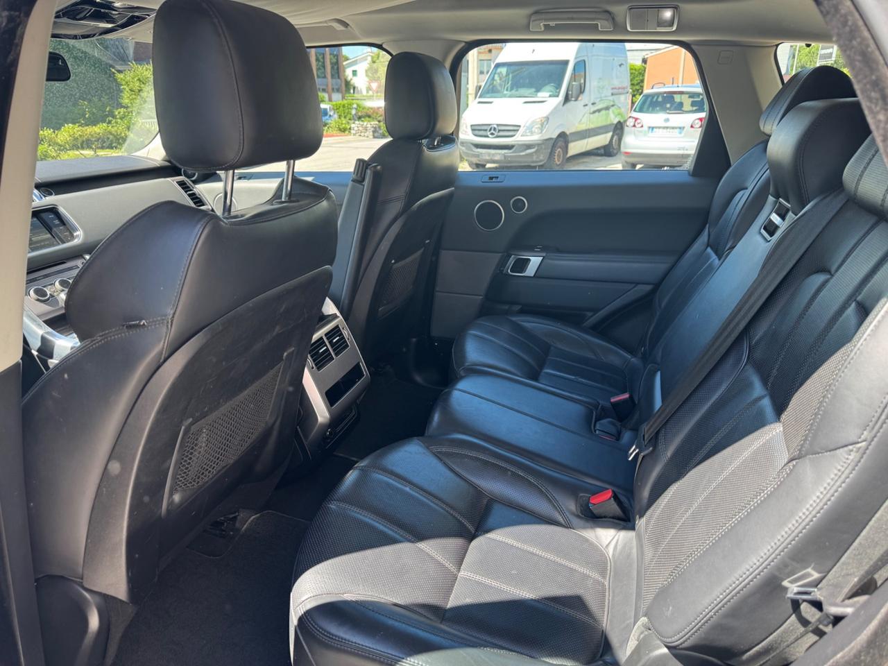 Land Rover Range Sport 3.0 TDV6 HSE
