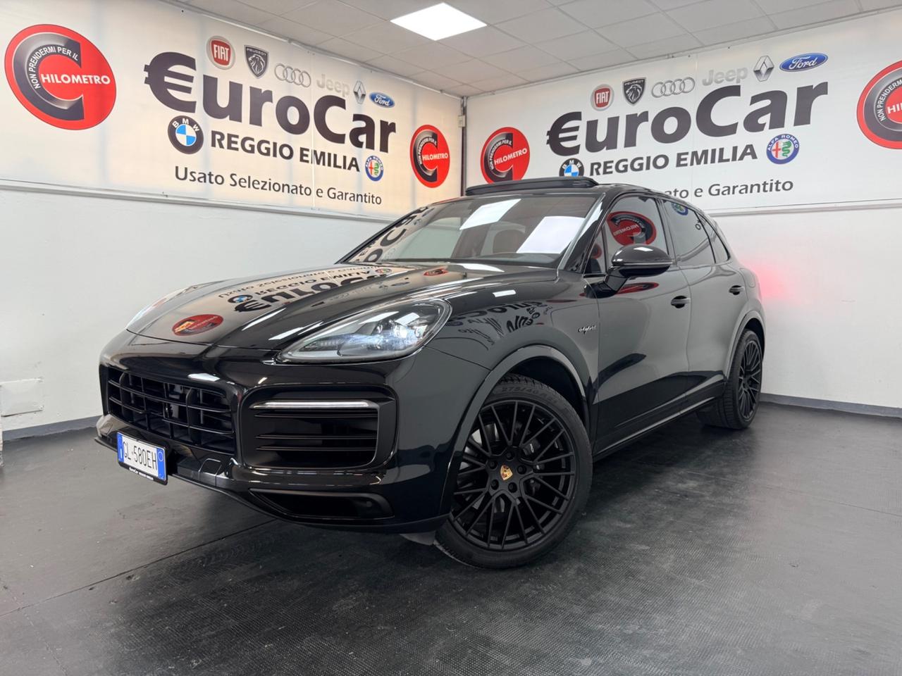 Porsche Cayenne 3.0 V6 462CV TOT E-Hybrid Platinum Edition 12/2022 UFFICIALE