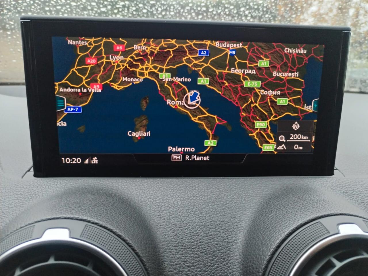 Audi Q2 35 TDI quattro S tronic Identity Black