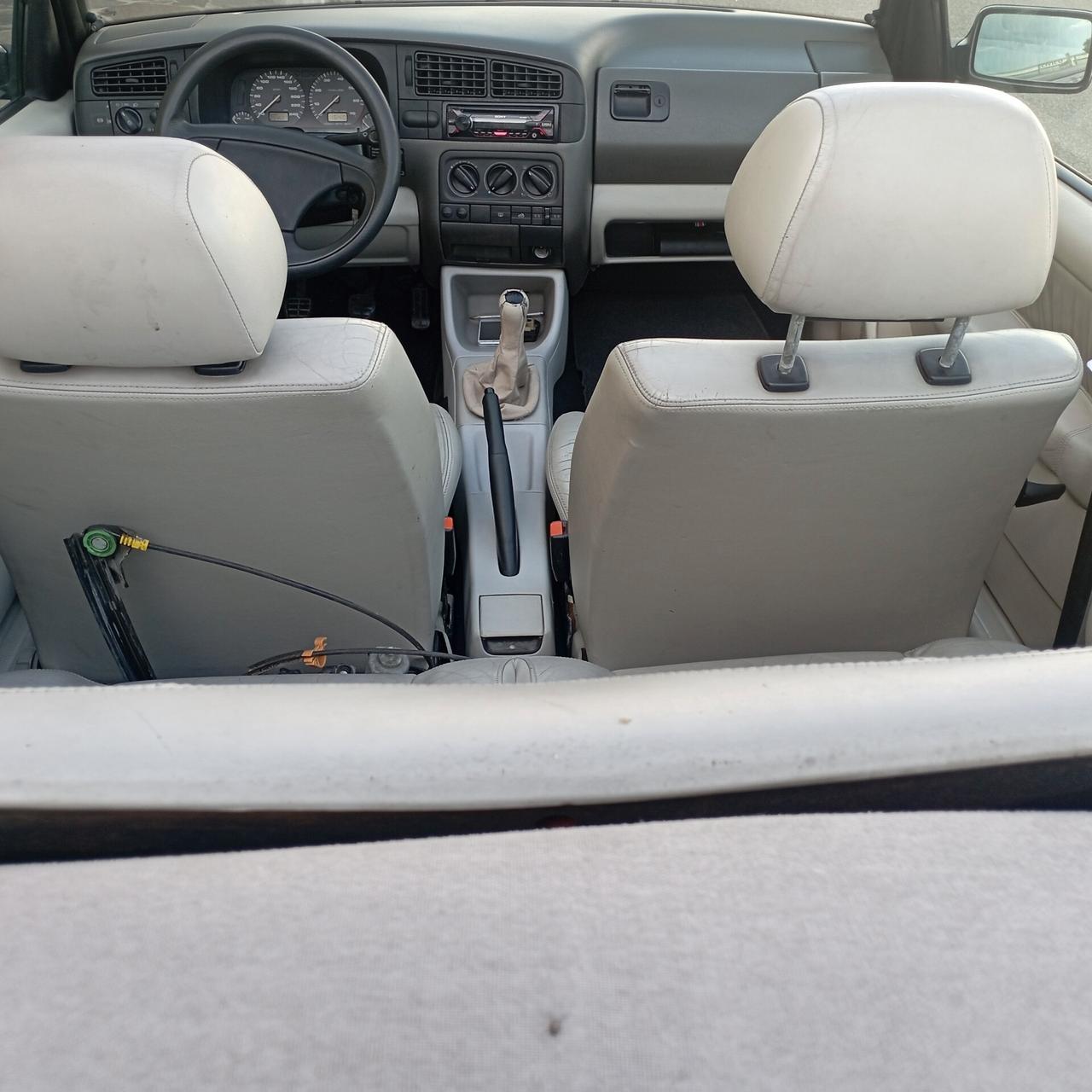 Volkswagen Golf Cabriolet 2.0 cat Avantgarde