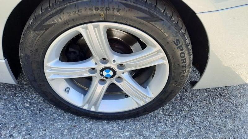BMW Serie 3 Touring 320 d Touring Business Advantage aut.
