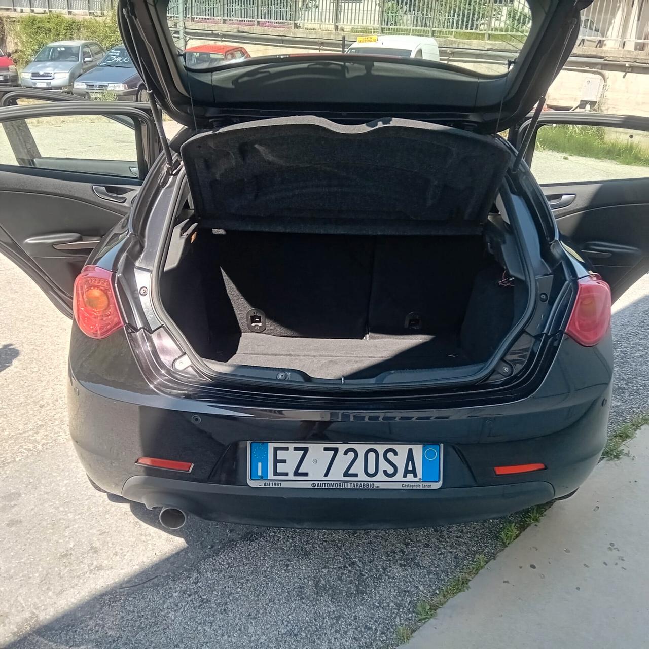 Alfa Romeo Giulietta 1.6 JTDm-2 105 CV Distinctive