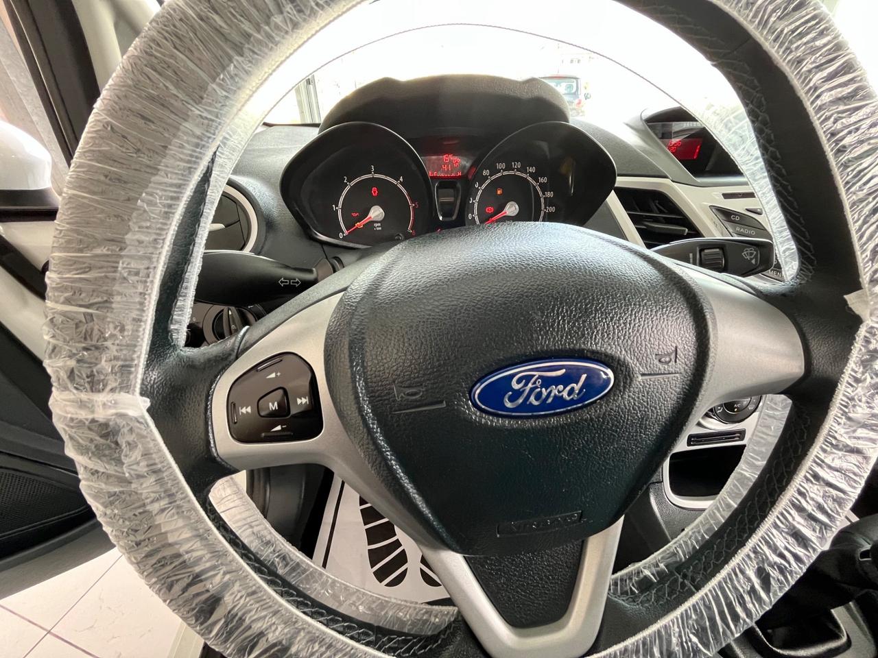 Ford Fiesta 1.4 TDCI 5 PORTE