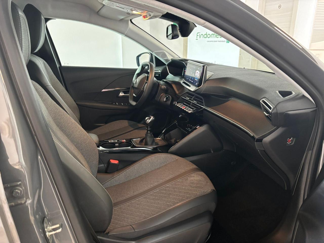 Peugeot 208 1.2 Benzina 101 cv