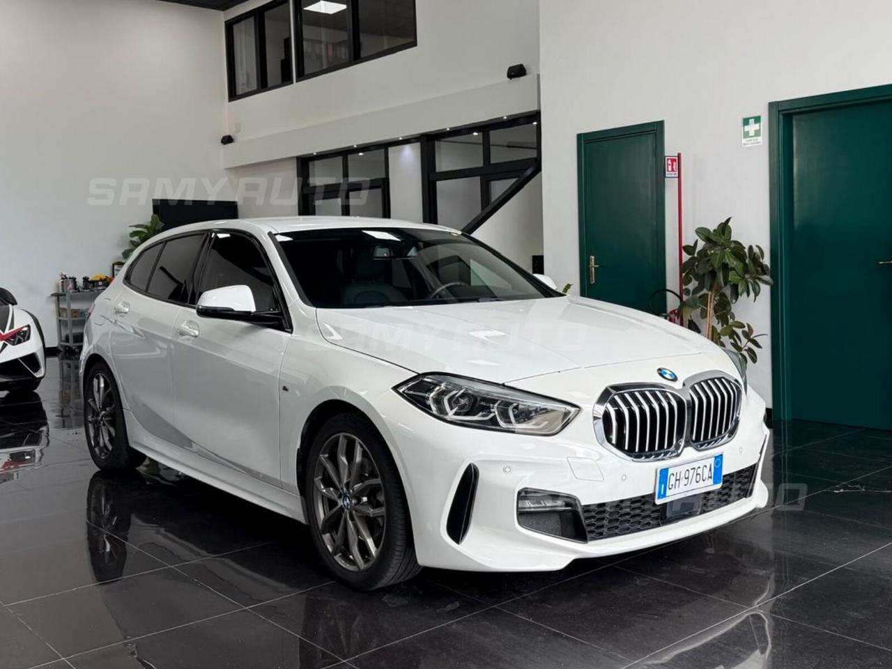 Bmw 118 118d 5p. Msport