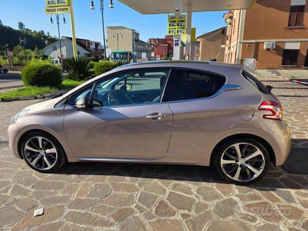 PEUGEOT 208 1.6 8V e-HDi 115 CV 3p. Allure FULL