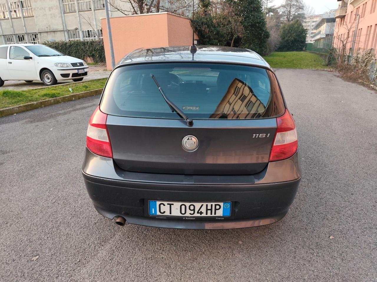 Bmw 116i Benz 5 porte Futura euro 4 neopatentati