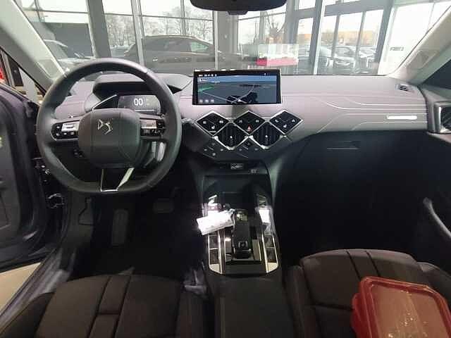 DS DS 3 Crossback 1.2 Hybrid 136cv DCT6 ANTOINE DE SAINT EXUPERY KM0