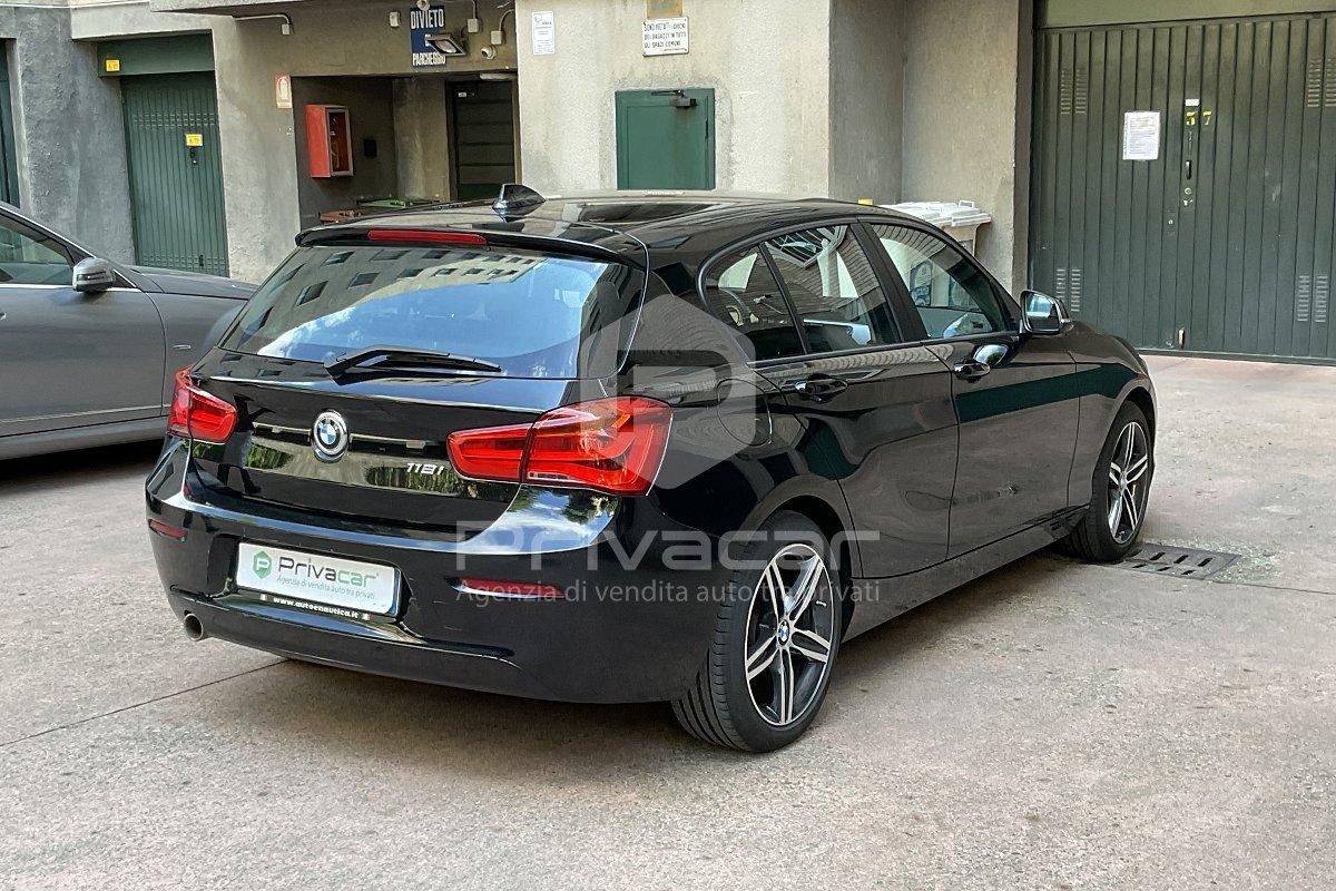 BMW 118i 5p. Advantage