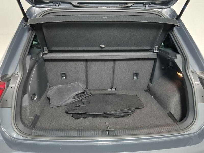 Volkswagen Tiguan 1.4 tsi eh R-Line dsg
