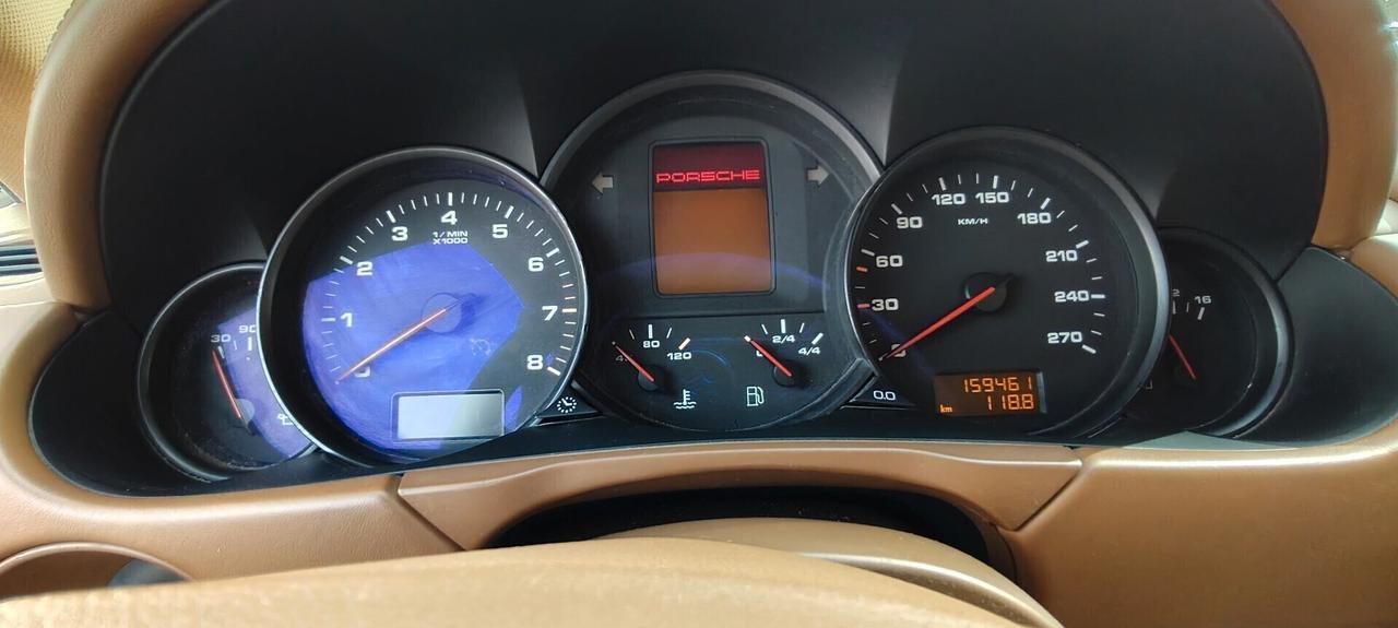 Porsche Cayenne 3.2 V6 cat