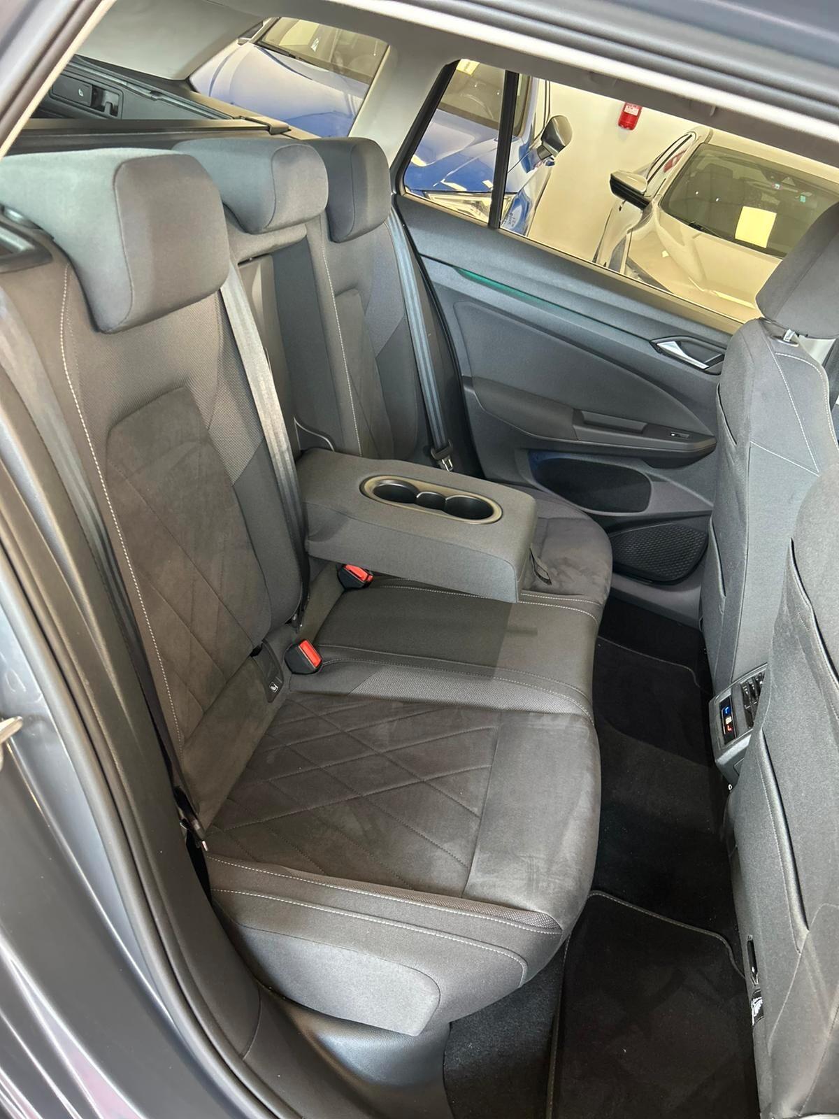 Volkswagen Golf Variant 2.0 TDI SCR Style