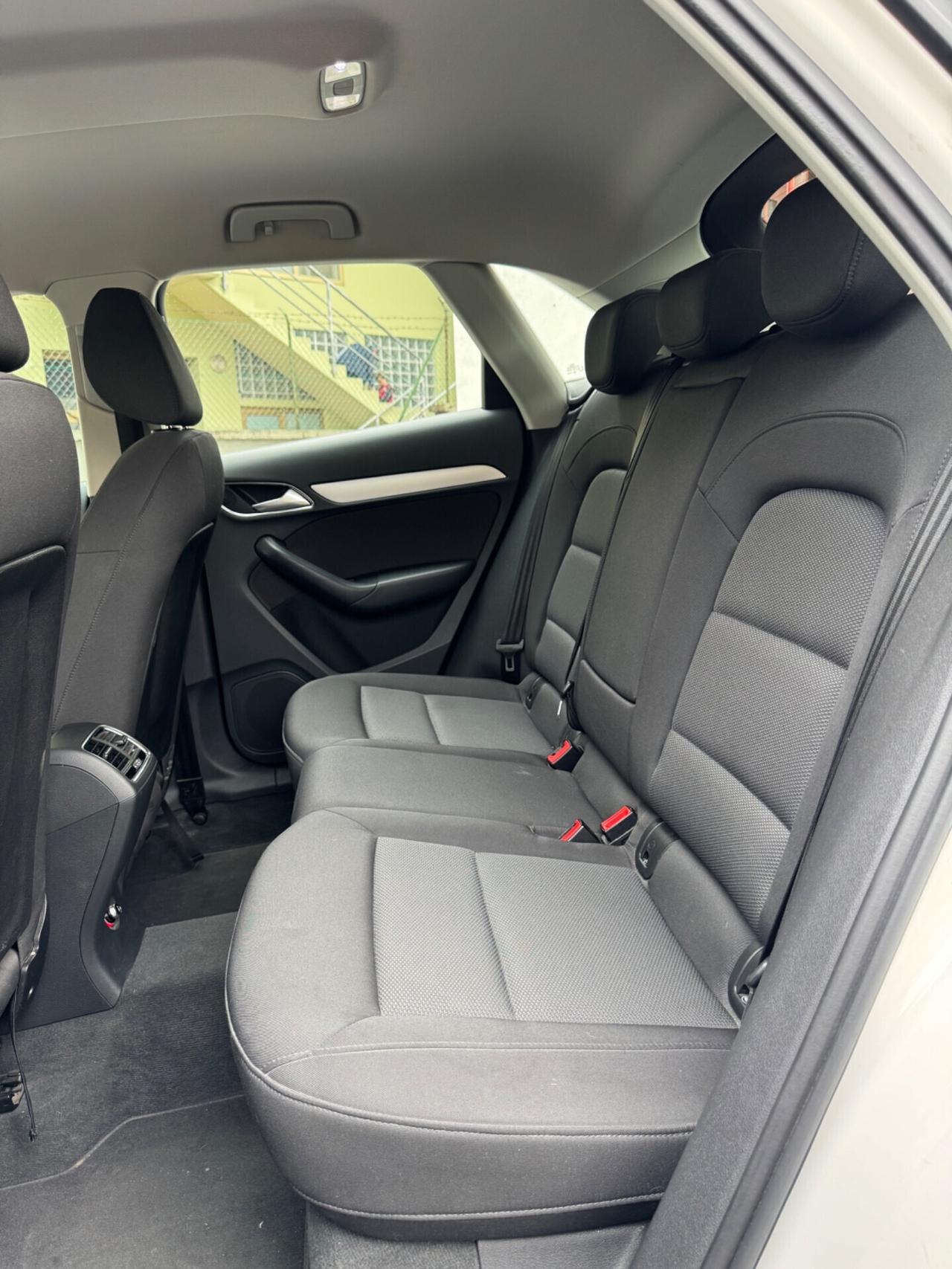 Audi Q3 2.0 TDI 150 CV Sport
