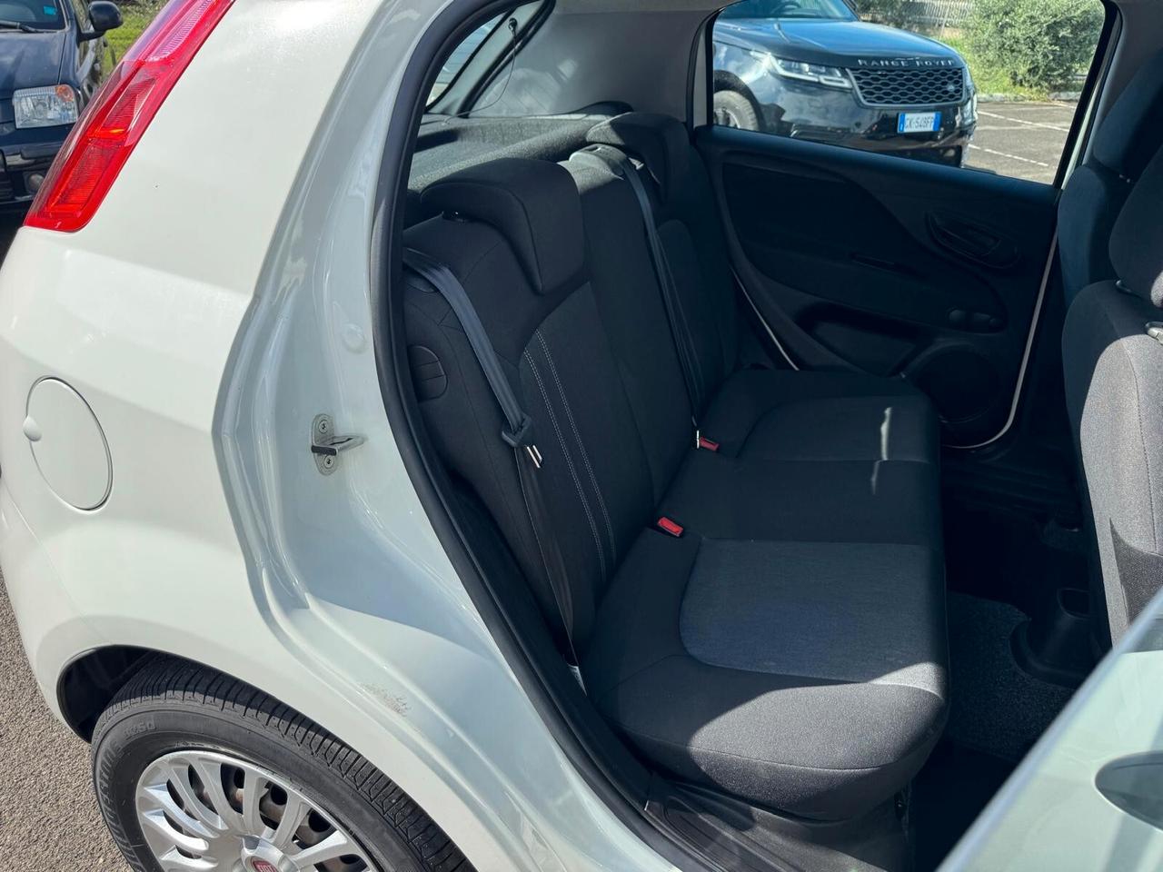 Fiat Punto 1.2 BENZ 5P NEOPATENTATI 2016