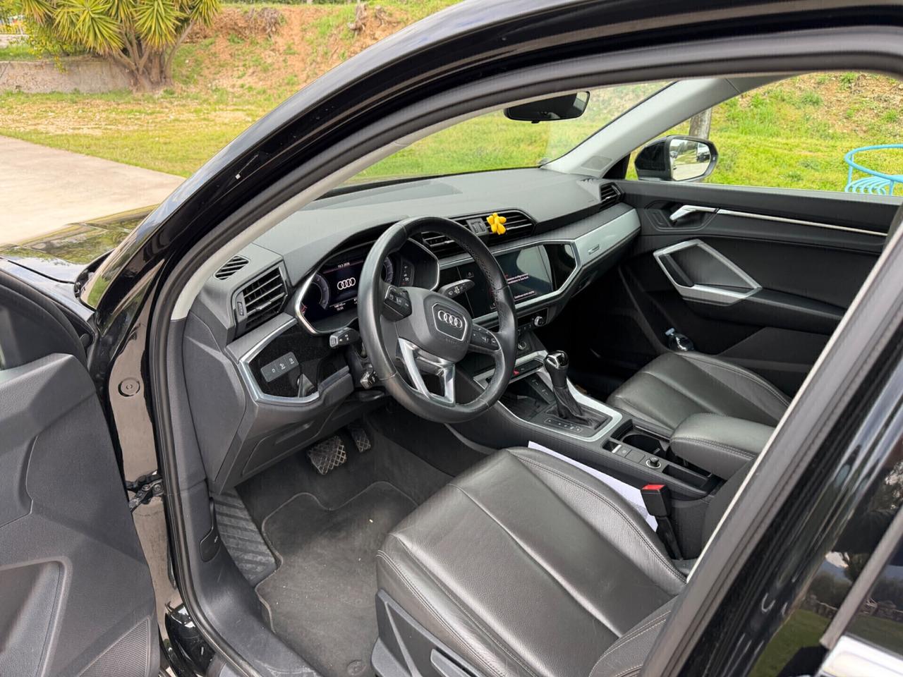 Audi Q3 35 TDI S tronic line edition