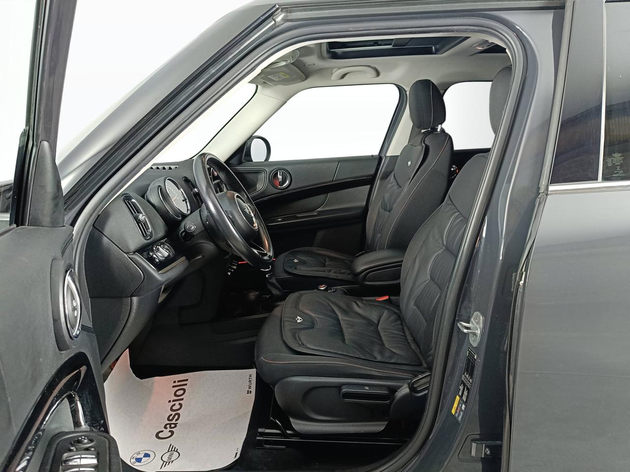 MINI Mini Countryman F60 2017 - Mini Countryman 1.5 Cooper SE all4 auto