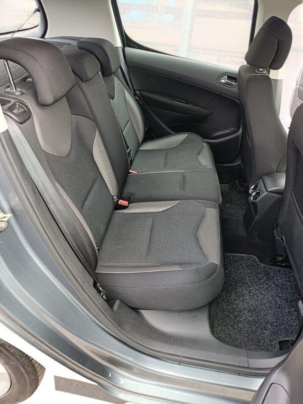 Peugeot 308 308 1.6 HDi 90CV 5p. Tecno