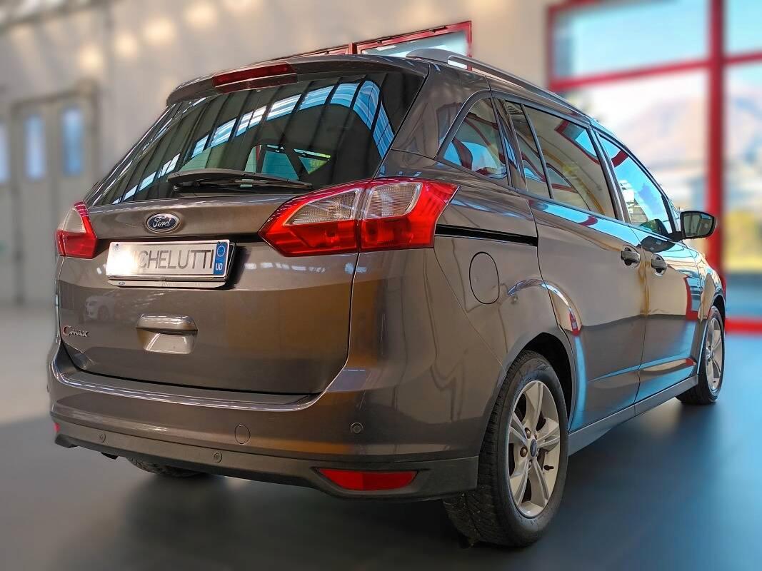 Ford C-Max 1.5 tdci Business 120cv 7 POSTI