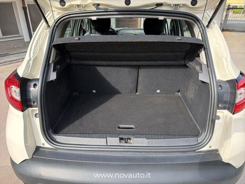 Renault Captur Captur 0.9 tce Zen (live) 90cv E6