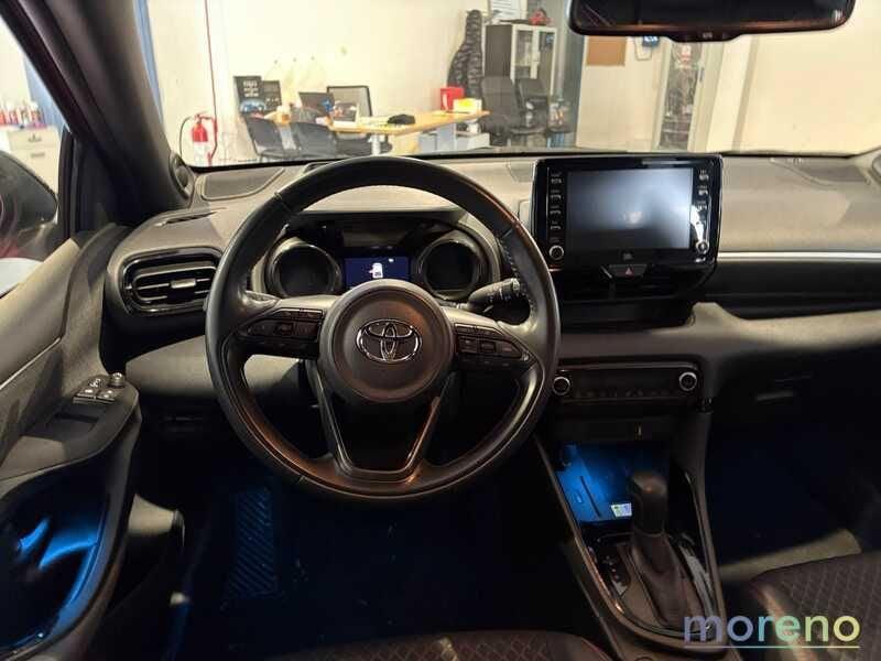 Toyota Yaris 1.5 hybrid Premiere