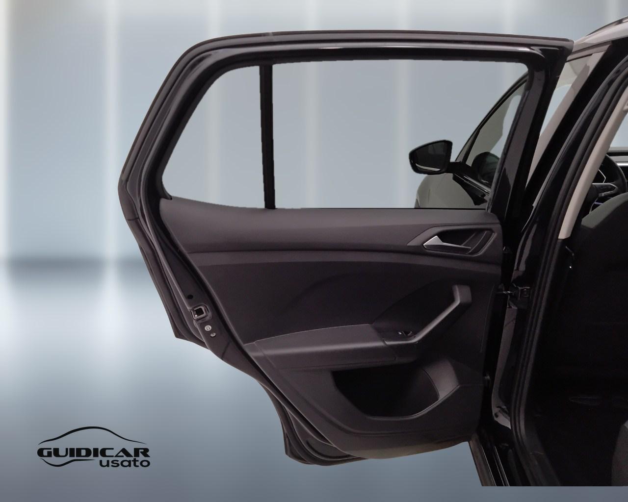 VOLKSWAGEN T-Cross 2019 - T-Cross 1.0 tsi Advanced 110cv