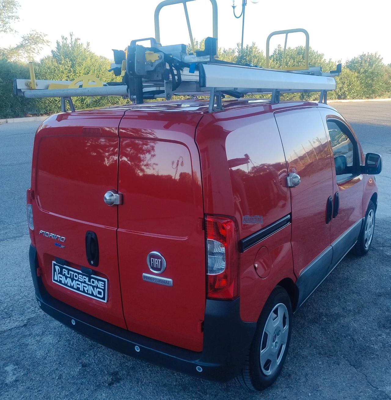 Fiat Fiorino 1.3 Mjet Adventure 95Cv Allestito