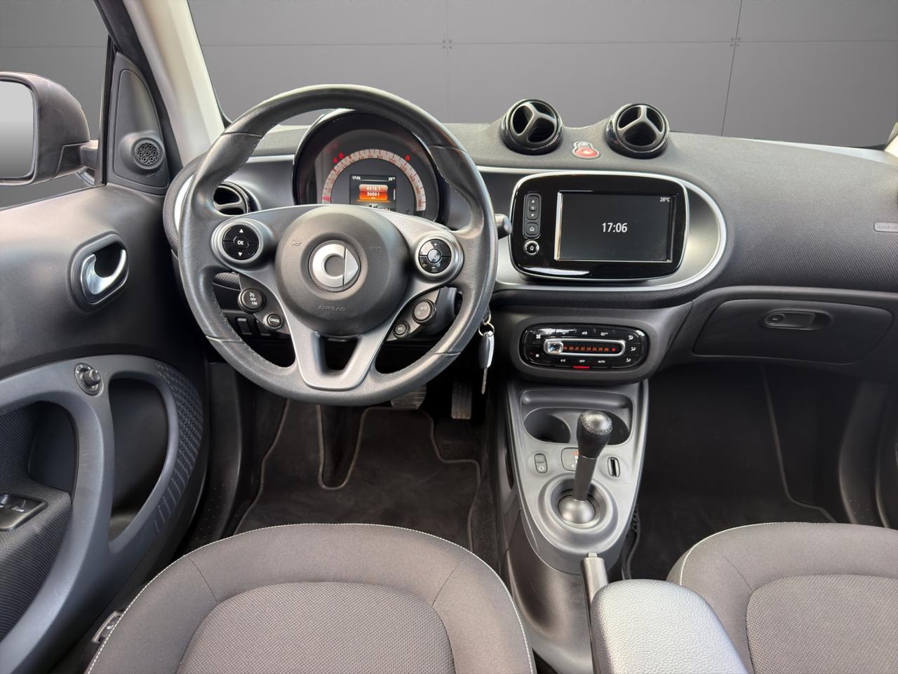 Smart fortwo coupe 1.0 Passion 71cv - Unipro - Promo FInanziamento - Cerchi in lega - Schermo - Sedili riscaldabili