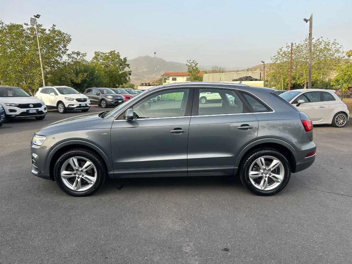 AUDI - Q3 - 2.0 TDI 150 CV S line