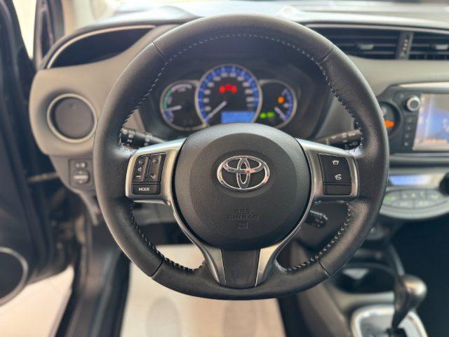 TOYOTA Yaris 1.5 Hybrid 5 porte Active