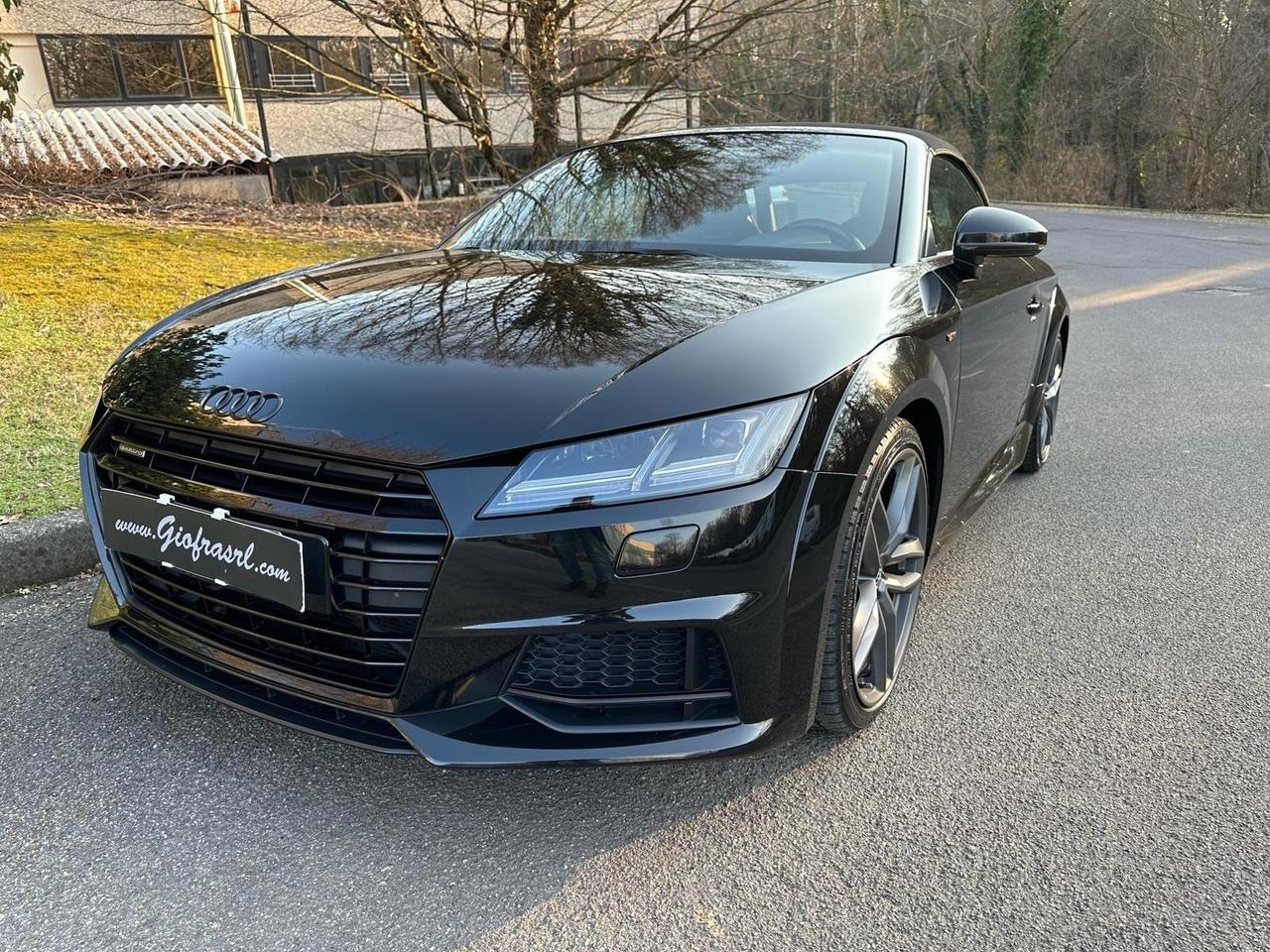 Audi TT Roadster 2.0 quattro SLine Strafull