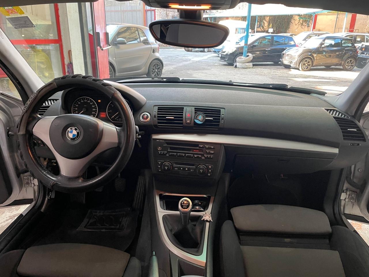 Bmw 120i cat 5 porte Eletta