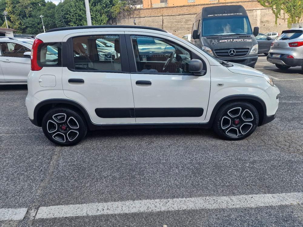 Fiat New Panda hybrid fireflay