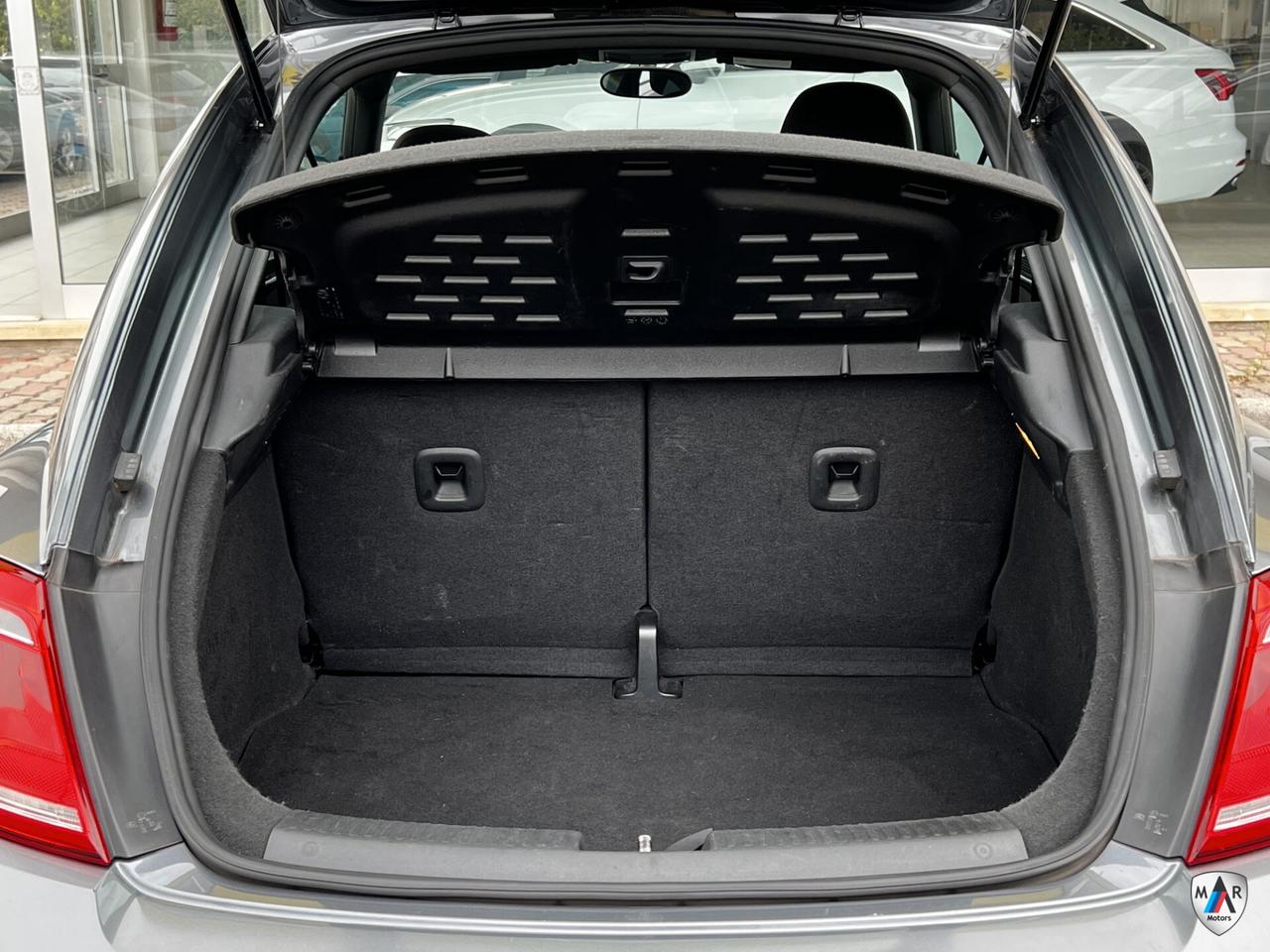 Volkswagen Maggiolino 1.6 TDI Design