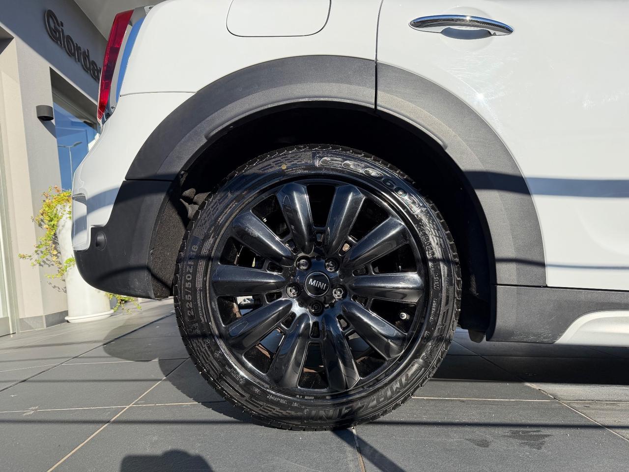 Mini Cooper D Countryman 2.0 Business Automatica