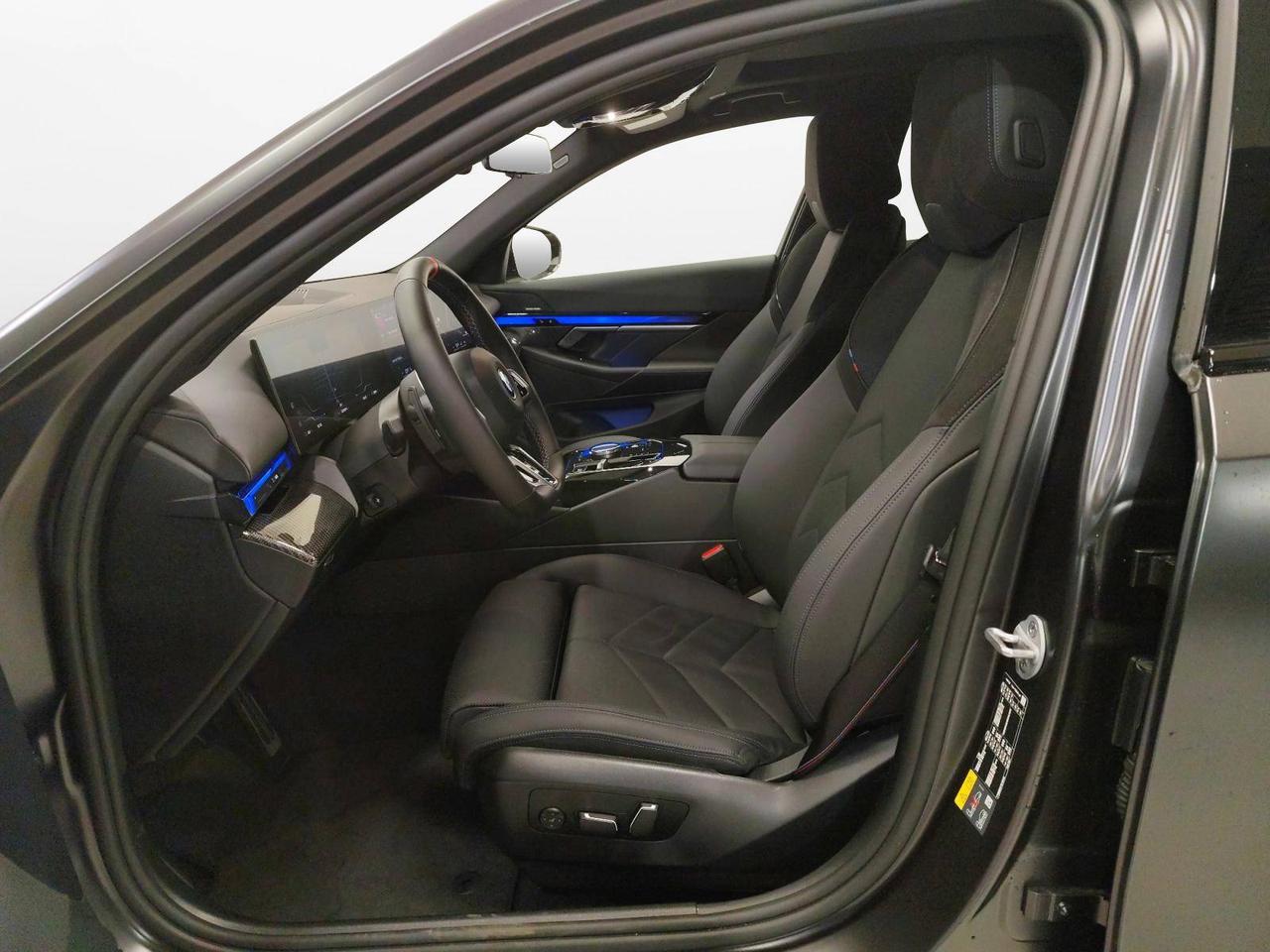 BMW Serie 5 i5 M60 xDrive Berlina MSport Pro