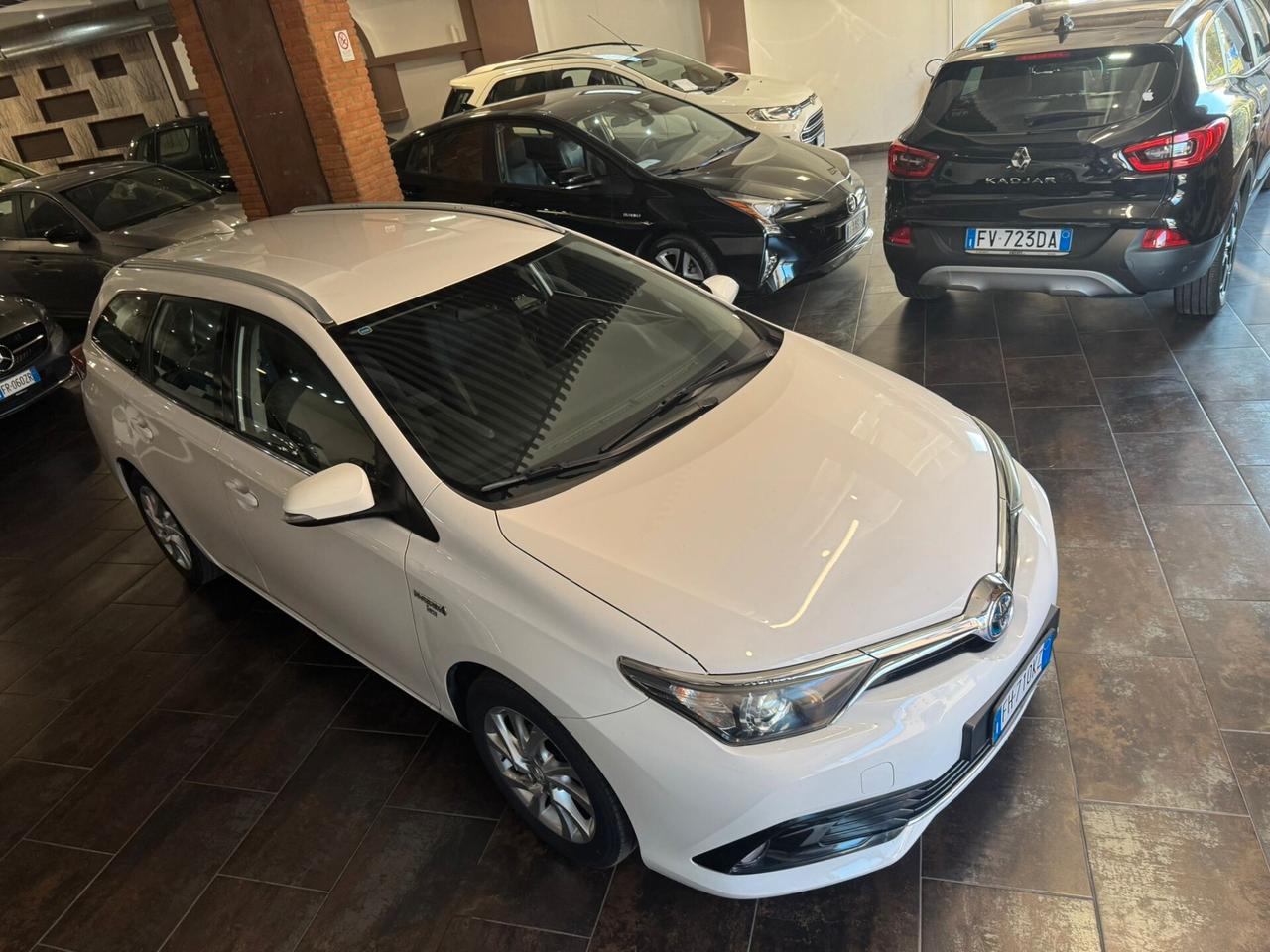 Toyota Auris Touring Sports 1.8 Hybrid Business